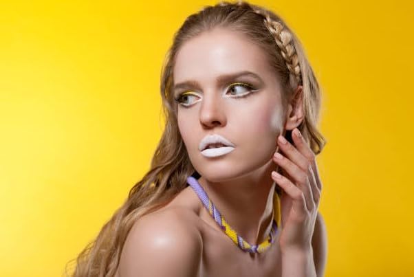 French Girl Le Lip Tint - Moisturizing & Hydrating Lip Balm for Sheer, Buildable Coverage & Shine, Clean Formula, Organic Ingredients, Vegan & Cruelty-Free