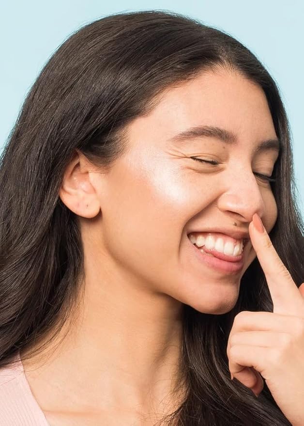 M2U NYC Liquid Highlighter Makeup, Luminizer Pearl, Shimmer And Shine, Ultra-Smooth Radiant Illuminator For Face Cheekbone Body Glow Illuminating (Pearl-Moon)