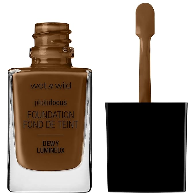 wet n wild Photo Focus Dewy Foundation, Golden Almond, 1.06 Ounces