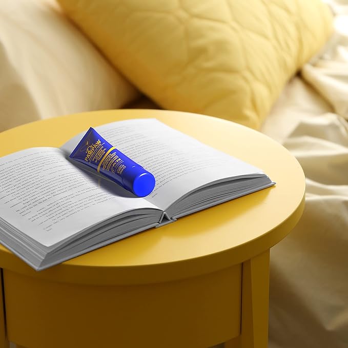 Overnight Lip Mask - Multi-Purpose Balm, Natural Pawpaw & Peptides Smooth Skin, Cracked Lips, Vegan, Ethical Beauty & Fregrance Free (10 ml)