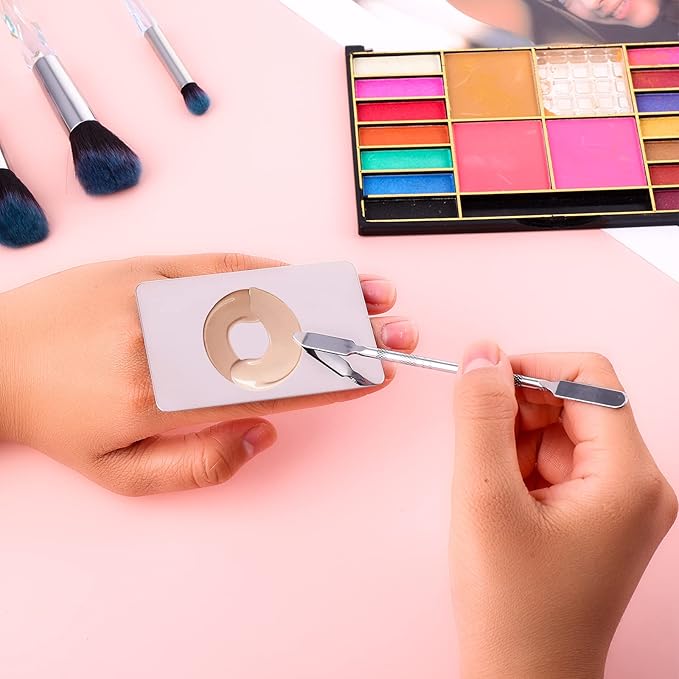 Makeup Mixing Palette Stainless Steel Foundation Palette with Spatula Professional Cosmetic Palette for Mixing Foundation Eye Shadow Nail DIY Art