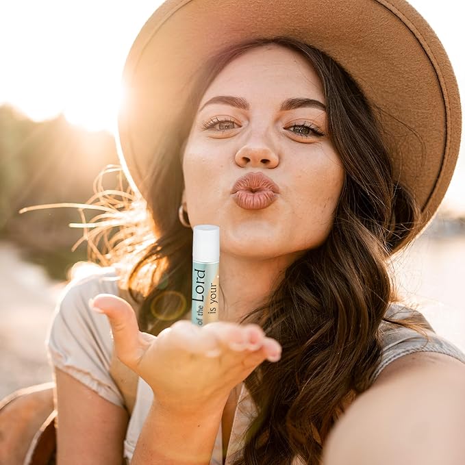 50 Pack Lip Balm Religious for Women Boho Christian Lip Balm with Scripture Bulk Lipsticks Gifts Faith Bible Verse Scripture Inspirational Gift Party Favors Coworkers 10 Styles