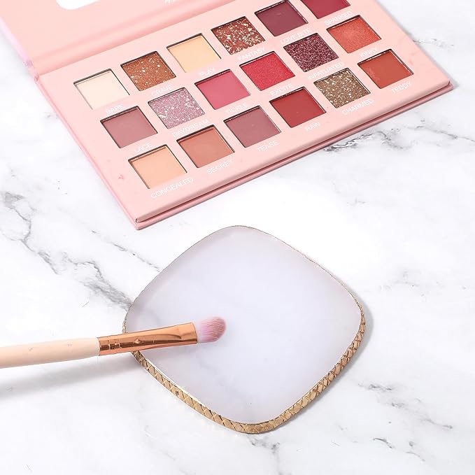 Resin Nail Art Palette Gold Edge Nail Holder Heart Shaped Color Makeup Foundation Mixing Tools Display Board Gel Nail Art Color Mixing Palette Painting Tray Manicure Tool (Milky)