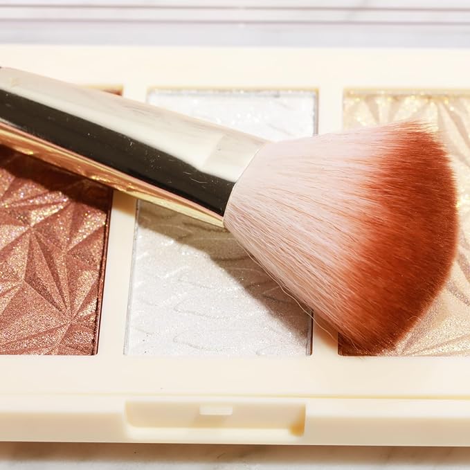 Paris Hilton Define Your Light Set - Blendable Highlighter Makeup with Vibrant Blush, Bronzer and Contour Palette - Makeup Palette with Brush - 1 pc