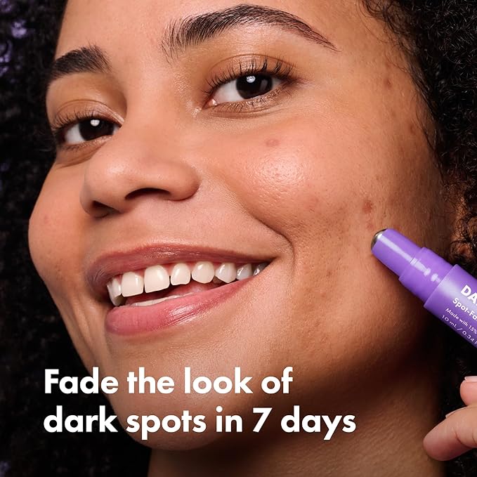 Hero Cosmetics Dark Spot Correct Spot-Fading 15% Vitamin C plus Hyaluronic Acid Serum. Improves the Look of Post Blemish Marks in 7 Days. Twist Applicator and Rollerball Tip for Easy Application. 10mL