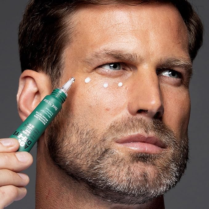 Shakeup - 4-Piece Mens Anti-Aging Gift Set, Age Def-Eye Lifting Eye Cream, Pro-Youth Serum, Matte-Effect Moisturiser, Plus Wash Bag