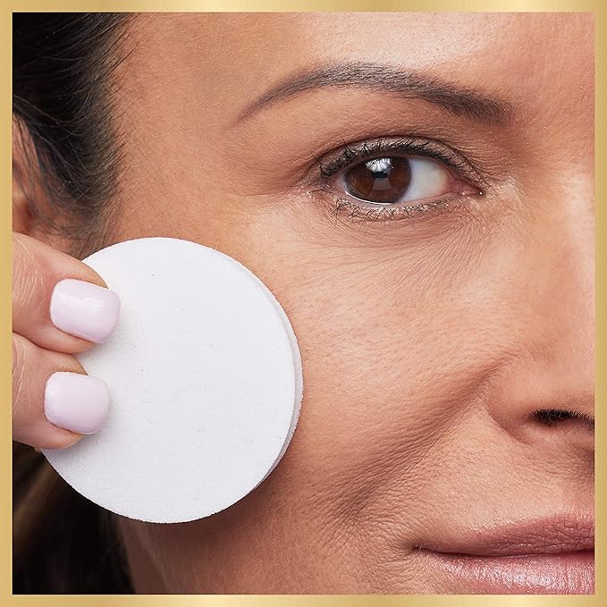 L’Oréal Paris Age Perfect Creamy Powder Foundation Compact, 365 Chestnut, 0.31 Ounce